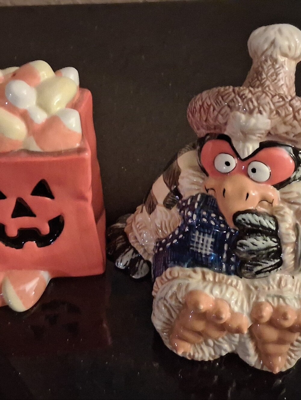 FITZ and FLOYD SCARY CROW And CANDY CORN SALT & PEPPER SHAKERS